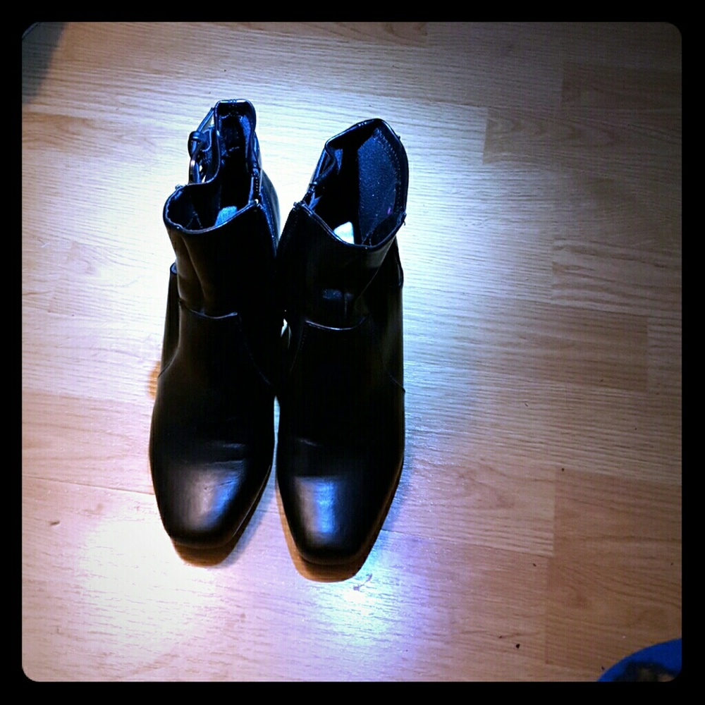 Heeled Boots